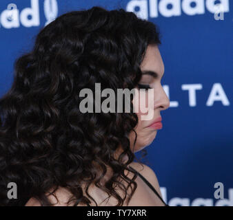 Kolumbianische Schauspielerin Isabella Gomez besucht die 29. jährliche GLAAD Media Awards im Beverly Hilton Hotel in Beverly Hills, Kalifornien am 12. April 2018. Foto von Jim Ruymen/UPI Stockfoto