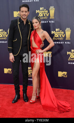 Halsey R Und G Eazy Nehmen An Der Mtv Film Tv Awards In Santa Monica