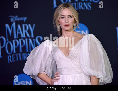 Emily Blunt besucht die Weltpremiere von 'Mary Poppins' zurück an den Dolby Theatre in Los Angeles, Kalifornien am 29. November 2018. Foto von Chris Kauen/UPI Stockfoto