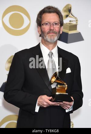 Blanton Alsplaugh erscheint Backstage mit den Preis für den Produzenten des Jahres, Klassik, während die 61. jährlichen Grammy Awards im Staples Center in Los Angeles am 10. Februar 2019 statt. Foto von Gregg DeGuire/UPI Stockfoto