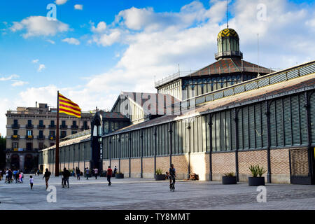 El Kulturzentrum geboren. Mercat del geboren, Barcelona, Katalonien, Spanien. Stockfoto