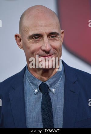 Mark Strong besucht die Weltpremiere des Hazam!' an der TCL Chinese Theatre in Los Angeles, Kalifornien am 28. März 2019. Foto von Chris Kauen/UPI Stockfoto