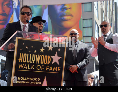 Mitglieder der latein-amerikanischen Hip-hop Gruppe Cypress Hill Senen mit eigenem Hund' Reyes, Lawrence Muggerud Muggs 'DJ', Eric 'Bobo' Correa und Louis 'B-Real" Freese mit den 2.660 th Stern auf dem Hollywood Walk of Fame geehrt, während einer enthüllungsfeier in Los Angeles am 18. April 2019. Foto von Jim Ruymen/UPI Stockfoto