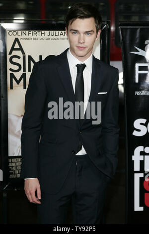 Schauspieler Nicholas Hoult besucht die Premiere von "A Single Man" im AFI Fest 2009 am Grauman's Chinese Theatre in Los Angeles am 5. November 2009. UPI/Jonathan Alcorn Stockfoto