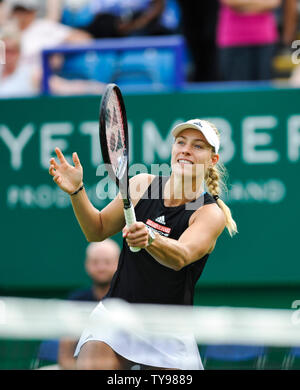 Eastbourne UK vom 25. Juni 2019 - Angelique Kerber in Deutschland während ihres Gleichen mit SAM Stosur von Australien an der Natur Tal internationalen Tennisturnier in Devonshire Park in Eastbourne gehalten Stockfoto