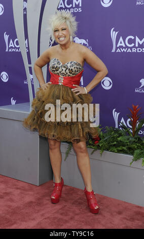 Sänger Tobi Lee von Mustang Sally kommt an der 48. jährlichen Academy der Country Music Awards im MGM Hotel in Las Vegas, Nevada am 7. April 2013. UPI/David Becker Stockfoto