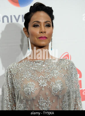 Jada Pinkett Smith stellt Backstage während des 16. Latin Grammy Awards in der MGM Grand Garden Arena in Las Vegas, Nevada am 19. November 2015. Foto von Jim Ruymen/UPI Stockfoto