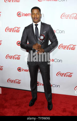 Direktor Nate Parker, Empfänger der Durchbruch zum Regisseur des Jahres Auszeichnung kommt für die CinemaCon 2016 großen Bildschirm Achievement Awards, OMNIA Nachtclub im Caesars Palace, Las Vegas, Nevada am 14. April 2016. Foto von James Atoa/UPI Stockfoto