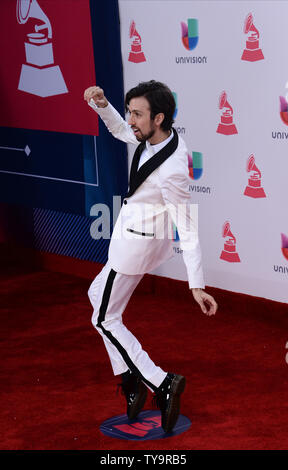Esteman kommt auf dem roten Teppich für die 17. jährlichen Latin Grammy Awards auf der T-Mobile Arena in Las Vegas, Nevada am 17. November 2016. Foto von Jim Ruymen/UPI Stockfoto