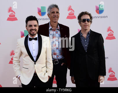 Meteoros kommt auf dem roten Teppich für die 17. jährlichen Latin Grammy Awards auf der T-Mobile Arena in Las Vegas, Nevada am 17. November 2016. Foto von Jim Ruymen/UPI Stockfoto