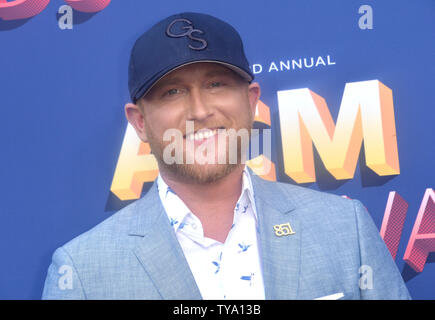 Sänger Cole Swindell besucht die 53. jährlichen Academy der Country Music Awards im MGM Grand Garden Arena in Las Vegas, Nevada am 15. April 2018 statt. Die Show wird Telecast live auf CBS. Foto von Jim Ruymen/UPI Stockfoto