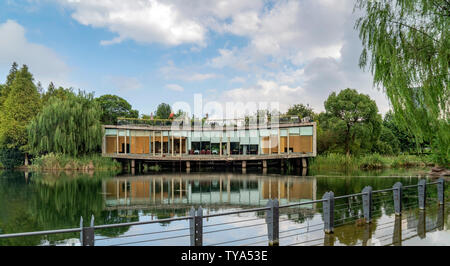 Fünf verstreute Gebäude Stockfoto