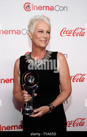 Schauspielerin Jamie Lee Curtis Empfänger der 'Avantgarde Award' kommt für die CinemaCon" großen Bildschirm Achievement Awards 2019' im Caesars Palace, Las Vegas, Nevada am 4. April 2019. Foto von James Atoa/UPI Stockfoto