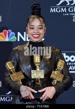 Ella Mai erscheint hinter der Bühne, nachdem er den Preis für die Top R&B Künstler während der 2019 Billboard Music Awards im MGM Grand Garden Arena in Las Vegas, Nevada am 1. Mai 2019. Foto von Jim Ruymen/UPI Stockfoto