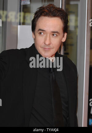 Amerikanische Schauspieler John Cusack besucht eine Vorführung von "Gnade ist Weg' an der London Film Festival im Odeon West End in London am 26. Oktober 2007. (UPI Foto/Rune Hellestad) Stockfoto