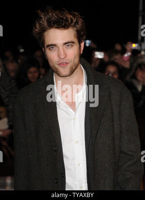 Amerikanische Schauspieler Robert Pattinson nimmt "die Twilight Saga: New Moon Fan Event an der Battersea Evolution in London am 11. November 2009. UPI/Rune Hellestad Stockfoto