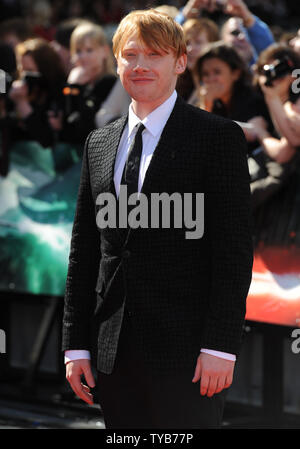 Der britische Schauspieler Rupert Grint besucht die Weltpremiere von "Harry Potter und die Heiligtümer des Todes Teil 2" in London am 7. Juli 2011. UPI/Rune Hellestad Stockfoto