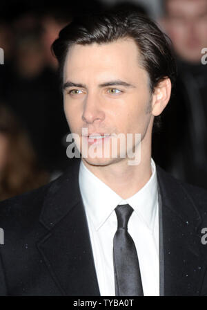 Der britische Schauspieler Harry Lloyd besucht die Premiere von "Die eiserne Lady' am BFI South Bank in London am 4. Januar 2012. UPI/Rune Hellestad Stockfoto