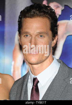Amerikanische Schauspieler Matthew McConaughey besucht die Europäische Premiere von 'Magic Mike'im Mayfair Hotel in London am 10. Juli 2012. UPI/Paul Treadway Stockfoto