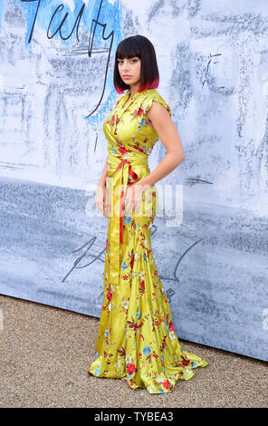 Charli XCX die Teilnahme an der Summer Party 2019 von Serpentine Galerien & Chanel in der Serpentine Galerien, Kensington Gardens, London präsentiert. PRESS ASSOCIATION Foto. Bild Datum: Dienstag, 25. Juni 2019. Siehe PA Geschichte showbiz Serpentine. Foto: Ian West/PA-Kabel. Nur redaktionelle Verwendung Stockfoto