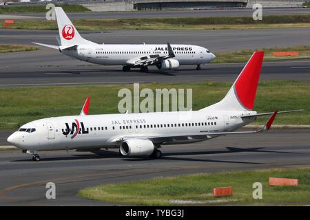 Tokyo, Japan - 22. Mai 2014: JAL Express Boeing 737-800 Tokyo Haneda (HND) in Japan. | Verwendung weltweit Stockfoto