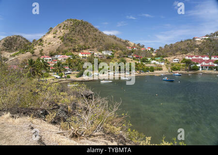 Bucht und Strand von Marigot, Insel Terre-de-Haut, Les Saintes, Guadeloupe, Karibik, Frankreich | Marigot Bay und Strand, Terre-de-Haut, Les Saintes, Guadeloupe, Frankreich | Verwendung weltweit Stockfoto