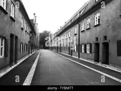 1521 von Jakob Fugger, Die "Fuggerei" gegründet - hier am 18.9.1973 in Augsburg genommen - ist die älteste Sozialsiedlung der Welt und wird zum Teil noch heute verwendet. che genutzt. | | Verwendung weltweit Stockfoto