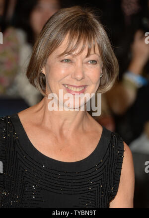 Britische Schauspielerin Jenny Agutter besucht die Premiere von "Captain America: Der Winter Soldier' am Westfield in London am 20. März 2014. UPI/Rune Hellestad Stockfoto