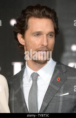 Amerikanische Schauspieler Matthew McConaughey besucht die Europäische Premiere von "INTERSTELLAR" im Odeon am Leicester Square in London am 29. Oktober 2014. UPI/Paul Treadway Stockfoto