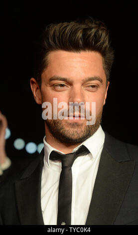 Englisch Schauspieler Dominic Cooper besucht eine Siebung für "Die Dame im Van' während des 59. BFI London Film Festival im Odeon am Leicester Square in London am 13. Oktober 2015. Foto von Paul Treadway/UPI Stockfoto