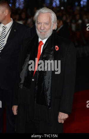 Amerikanischer Schauspieler Donald Sutherland besucht die UK-Premiere von "Der Hunger Games: Mocking Jay Teil 2' im Odeon Leicester Square in London am 5. November 2015. Foto von Paul Treadway/UPI Stockfoto