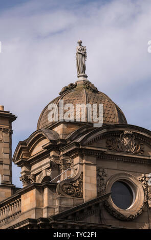 Die Lloyds Banking Group HQ ist ein neoklassizistischer im viktorianischen Stil der Georgianischen Gebäude auf dem Damm, Edinburgh, Schottland neu erstellen Stockfoto