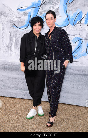 Sharleen Spiteri und Mary McCartney die Teilnahme an der Summer Party 2019 von Serpentine Galerien & Chanel in der Serpentine Galerien, Kensington Gardens, London präsentiert. PRESS ASSOCIATION Foto. Bild Datum: Dienstag, 25. Juni 2019. Siehe PA Geschichte showbiz Serpentine. Foto: Ian West/PA-Kabel. Nur redaktionelle Verwendung Stockfoto