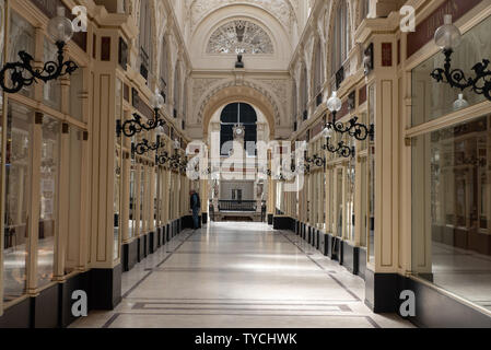 Passage Pommeraye ist eine Einkaufspassage in Nantes. Es wurde 1843 eröffnet. //Passage Pommeraye - 1843 eröffnet - ist Einkaufspassage in Nantes. Stockfoto