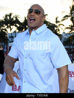 Isabel Rothstein Fi Warf Mitglied Dwayne Johnson besucht die Premiere des sci-fi-film ...