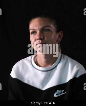 Simona Halep beteiligt sich an Medien Tag im Miami Öffnen im Hard Rock Stadion in Miami Gardens, Florida am 20. März 2019. Foto von Gary ich Rothstein/UPI Stockfoto