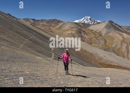 Trekking in Richtung Huayna Potosi auf die Cordillera Real Traverse, Bolivien Stockfoto