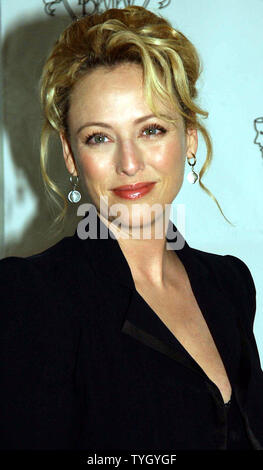 Schauspielerin Virginia Madsen erhielt den 2005 Oscar Nominierung für "beste Schauspielerin in einer Nebenrolle in einem Film' auf 1/25/05 für ihre Arbeit in dem Film ideways' (UPI Foto/Ezio Petersen) Stockfoto