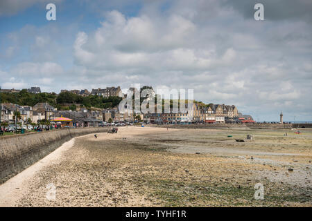 Stadt Cancale (berühmt für die Austernzucht), Bretagne, Frankreich Stockfoto