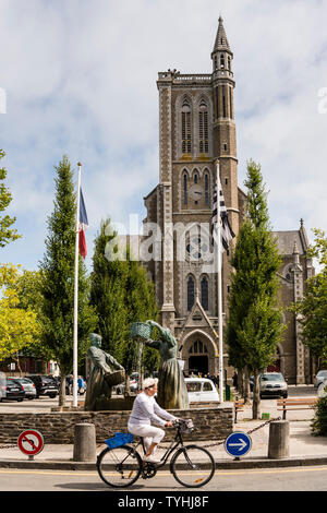 Stadt Cancale (berühmt für die Austernzucht), Bretagne, Frankreich Stockfoto