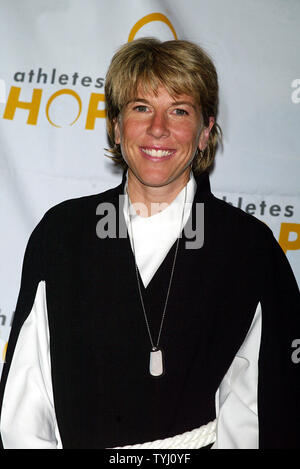 Andrea Jaeger besucht eine Pressekonferenz zum Start des neuen Athleten für Hoffnung gemeinnützige Organisation im Manhattan Center in New York am 25. April 2007 bekannt zu geben. (UPI Foto/Laura Cavanaugh) Stockfoto