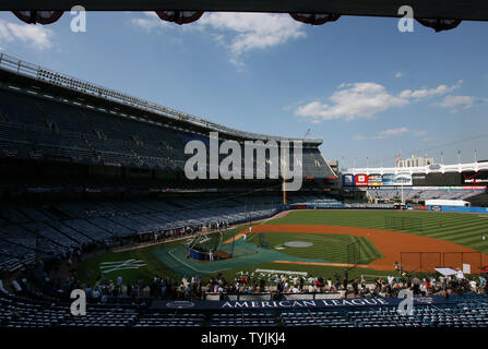 Das Feld ist für die 79 All Star Spiel im Yankee Stadium in New York City am 15. Juli 2008 vorbereitet. (UPI Foto/John angelillo) Stockfoto