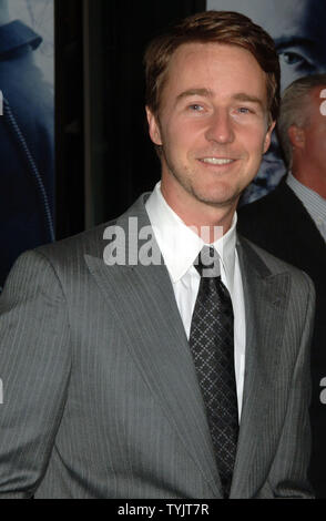 Schauspieler Edward Norton besucht die New York Premiere seines Films "Stolz und Herrlichkeit" am 15. Oktober 2008. (UPI Foto/Ezio Petersen) Stockfoto