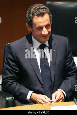 Der französische Präsident Nicolas Sarkozy, besucht eine Konferenz zum Thema Frauen und HIV, die von seiner Frau Carla Bruni-Sarkozy bei den Vereinten Nationen am 23. September organisiert wird, 2009 in New York City. UPI/Monika Graff Stockfoto