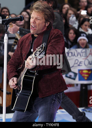 Jon Bon Jovi führt auf der NBC Today Show am Rockefeller Center in New York City am 25. November 2009. UPI/John angelillo. Stockfoto