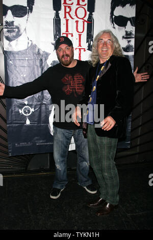 Billy Connolly und Regisseur Troy Duffy besuchen die Party zum 10jährigen Jubiläum von "The Boondock Saints' und DVD-Veröffentlichung von "The Boondock Saints II: All Saints Day" an der Webster Hall in New York am 9. März 2010. UPI/Laura Cavanaugh Stockfoto