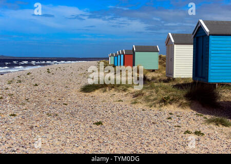 Bunten Badekabinen, Findhorn, Schottland, Großbritannien Stockfoto