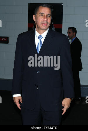 New York Gouverneur David Paterson kommt für die Robert F. Kennedy Center für Gerechtigkeit und Menschenrechte 2010 Welligkeit der Hoffnung Preise Abendessen an den Chelsea Piers in New York am 17. November 2010. UPI/Laura Cavanaugh Stockfoto