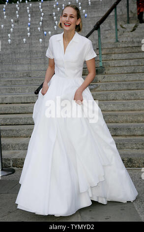 Leelee Sobieski kommt für die Vanity Fair Partei an der State Supreme Court Gebäude, in dem das Starten des Tribeca Film Festival am 17. April 2012 in New York City. UPI/Monika Graff. Stockfoto