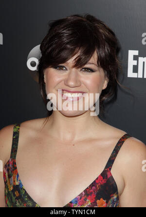 Kelly Clarkson besucht die Entertainment Weekly/ABC Upfront Party bei PH-D-Lounge auf der Dachterrasse im Dream Downtown New York Upfronts in New York City am 15. Mai 2012. UPI/John angelillo Stockfoto